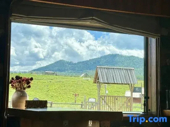 Tongmu Yiyu Shanjian B&B