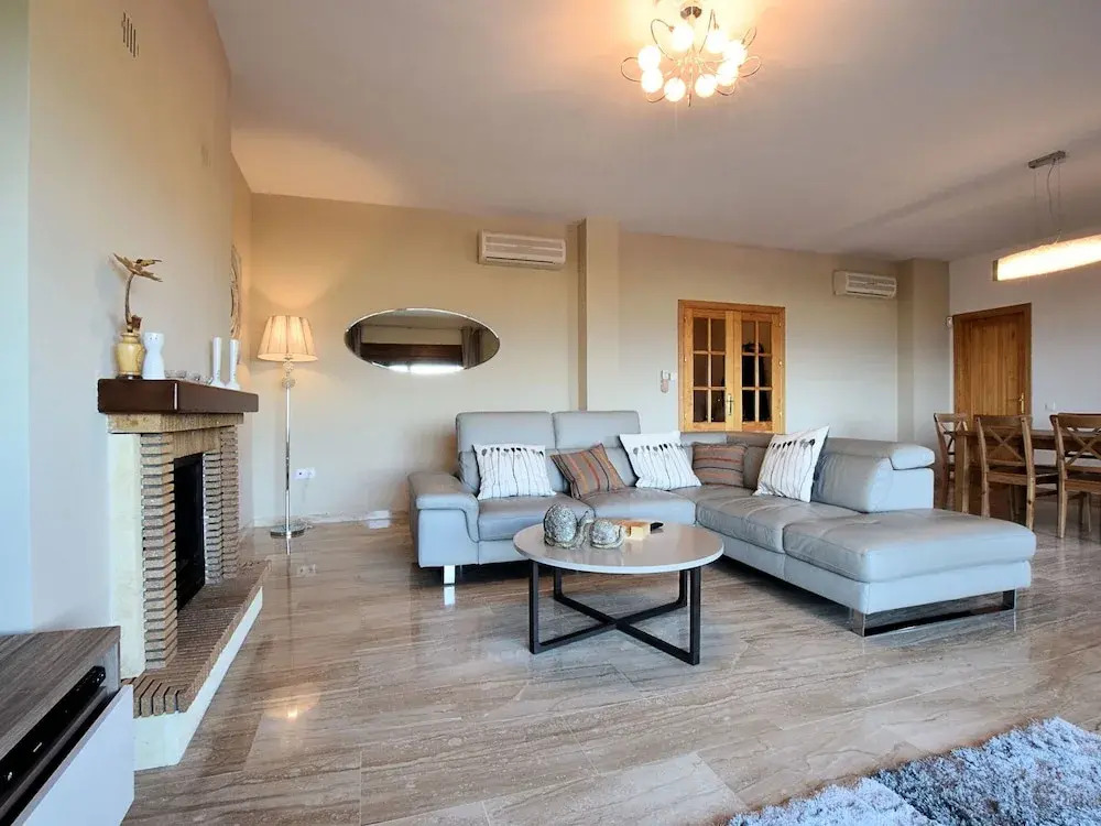 Villa in Alhaurin near Torremolinos Beach