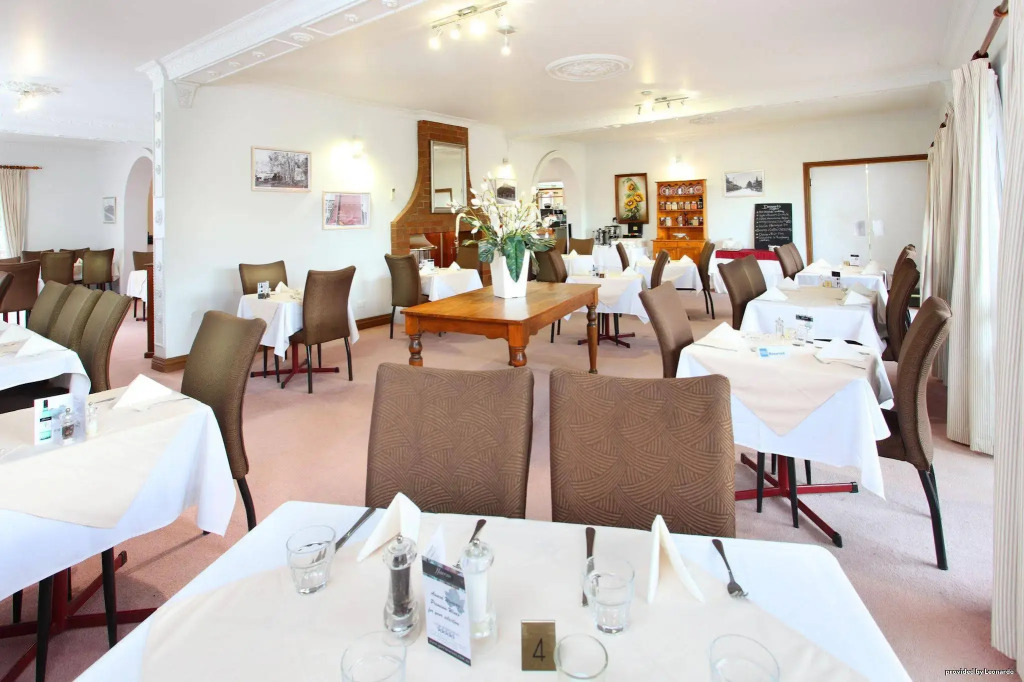 The Henry Parkes Tenterfield