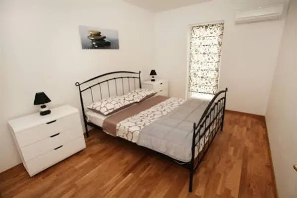 Apartments Delta