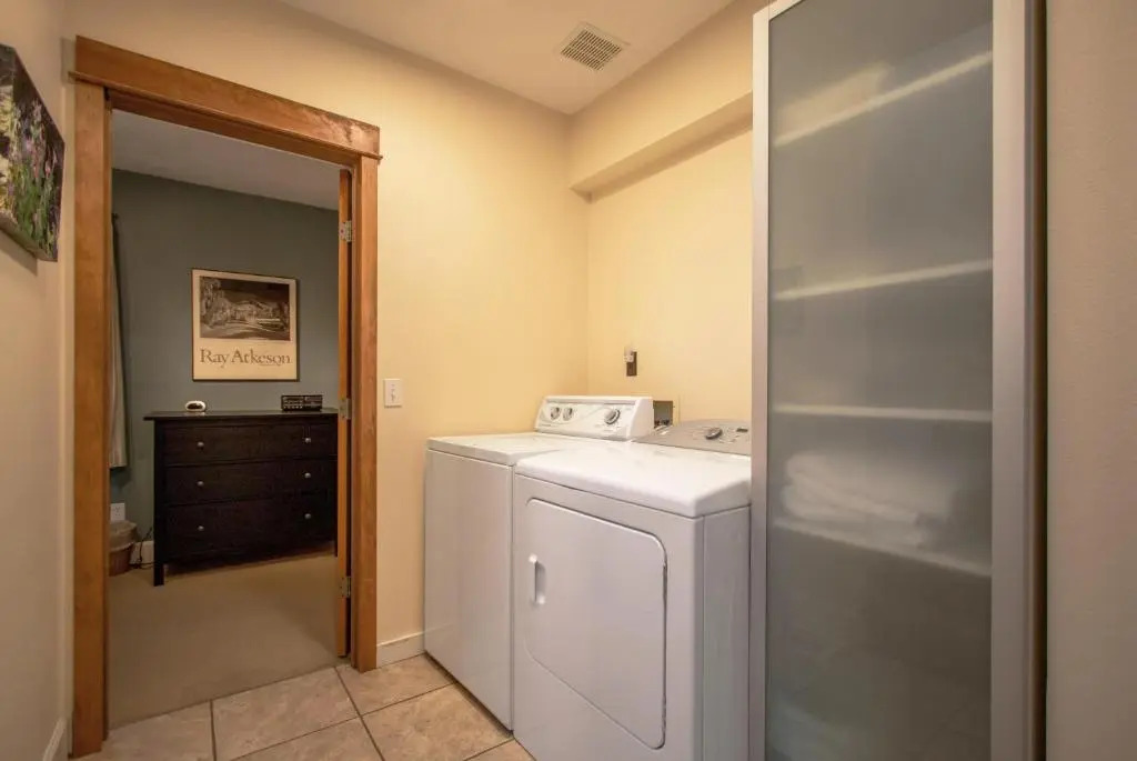 Hazel-Rvr Vw-AC-HT-4BR/2.5B