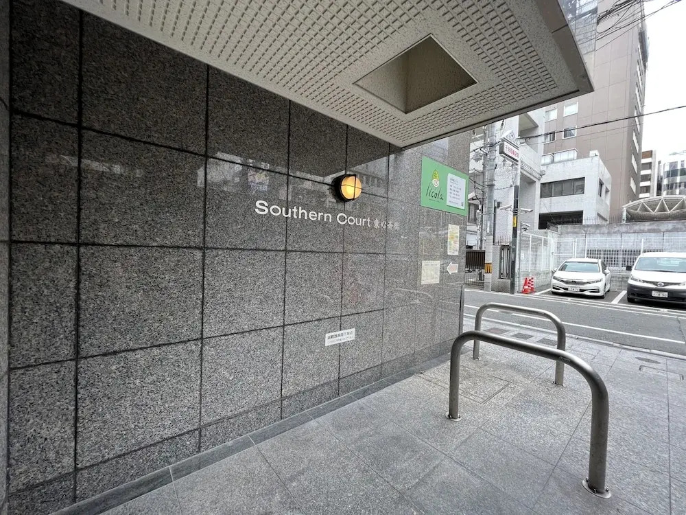Grandouce Higashi-Shinsaibashi
