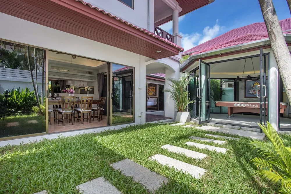 Havana Pool Villa with Gym and Billiard