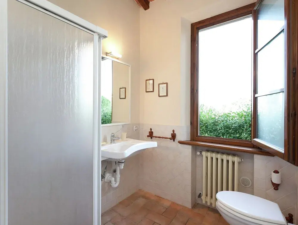 Holiday Home With Pool in Stabbia
