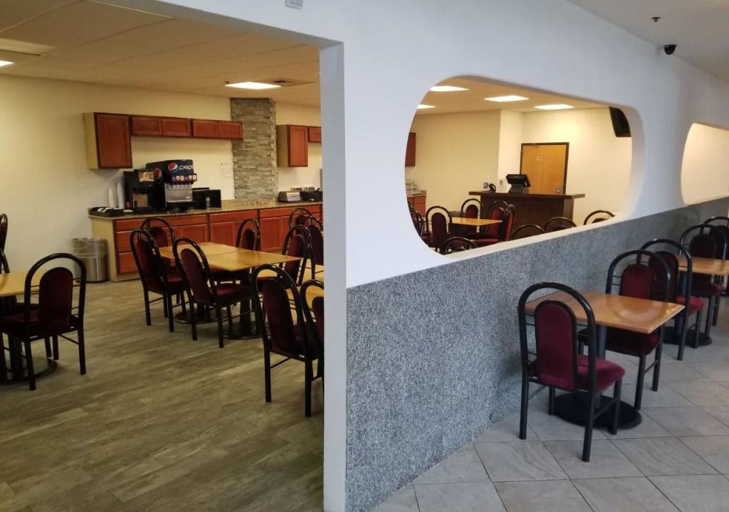 Alex Hotel and Suites Anchorage Airport