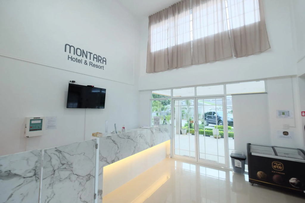 Montara Hotel and Resort Korat