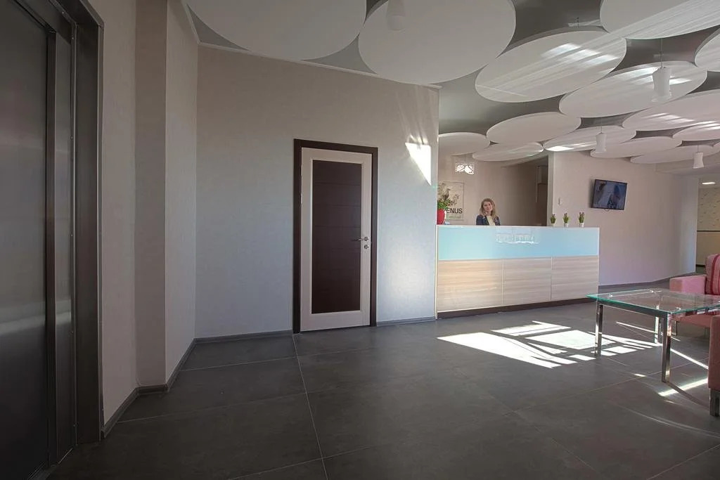Advenus Hotel