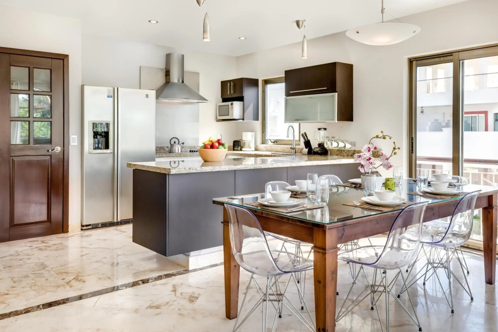 Paseo Luxury Suites