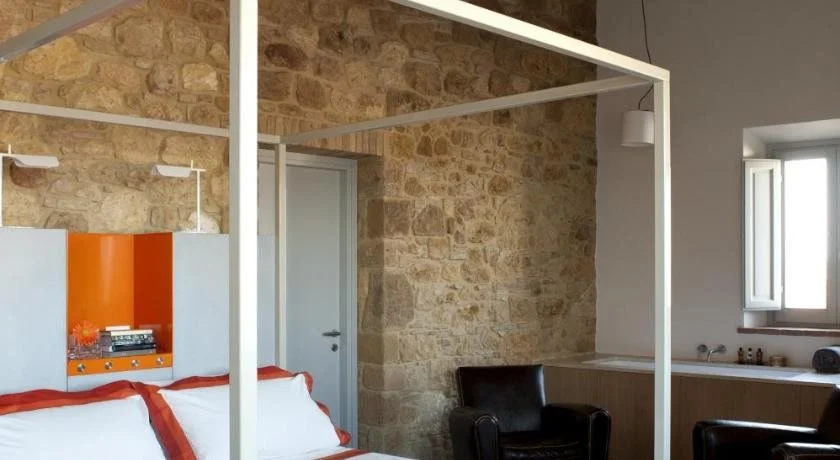 La Bandita Townhouse