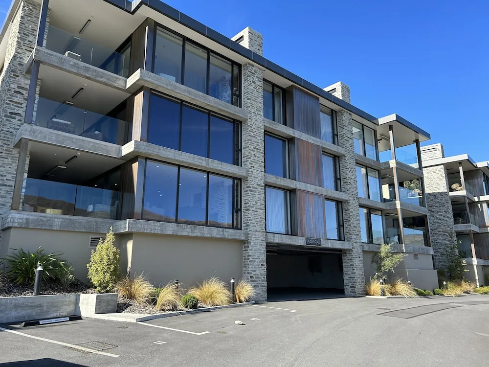Marina Terrace Apartments, Wanaka