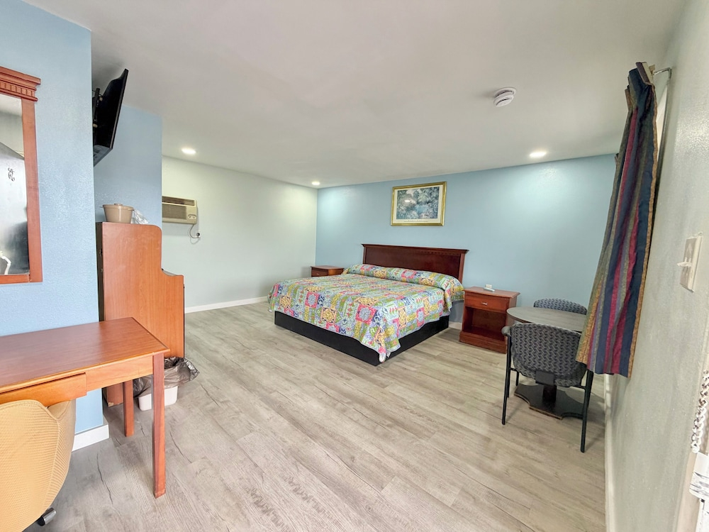 Deluxe inn
