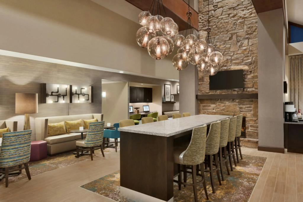 Hampton Inn and Suites Springdale