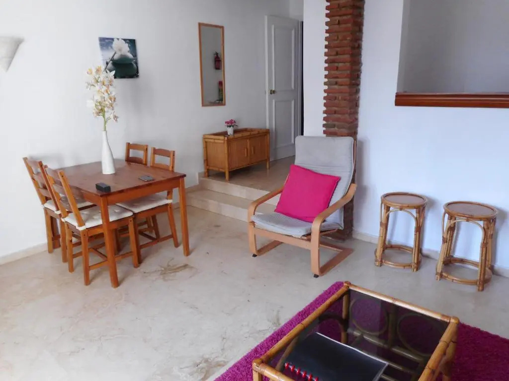 13A Calle Claire