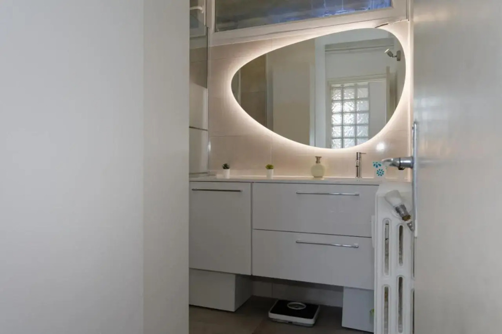 Le Smile - 3 Bedrooms - 8pers - Parking - Centre Gare