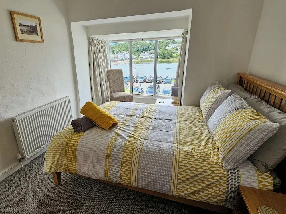 Ivy Cottage