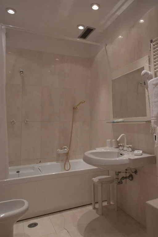 Hotel Moderno