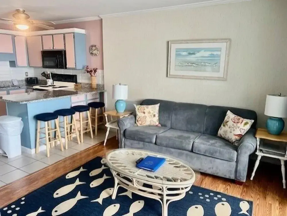 Royal Garden Resort 914 2 Bedroom Condo by RedAwning