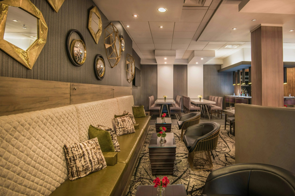 Courtyard by Marriott Bethesda Chevy Chase