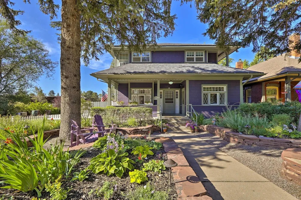'the Purple House' Apt in Downtown Flagstaff!