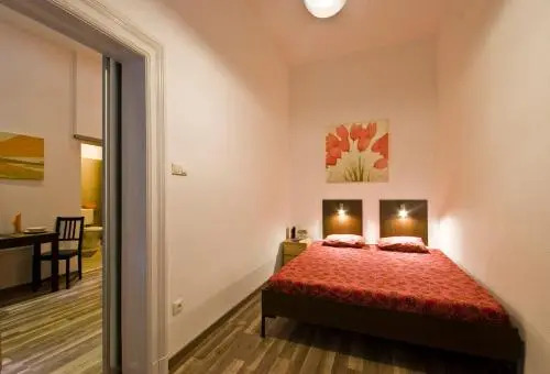 A&A Studio Apartments