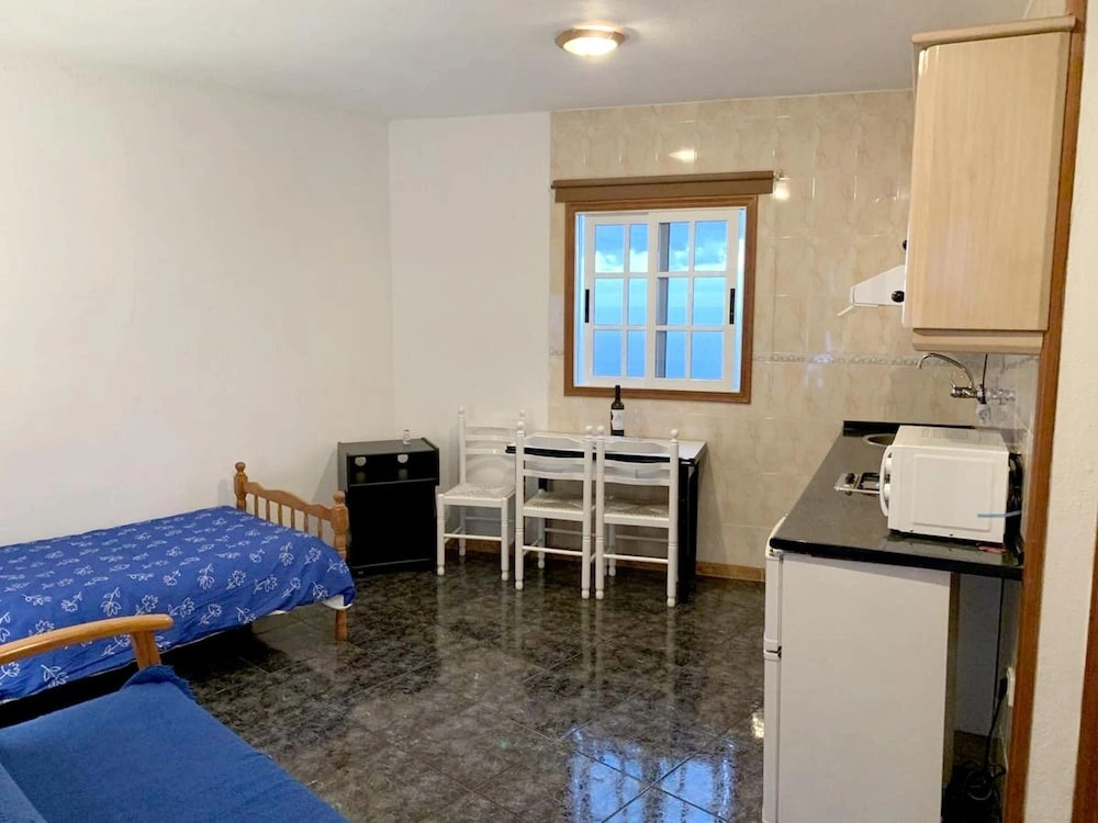 Studio in Frontera, with Wonderful Sea View - 2 Km From the Beach