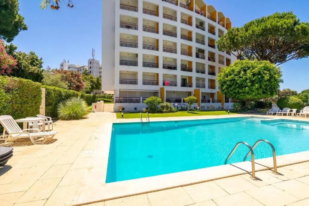 Studio apartment for up to 4 people in Vilamoura