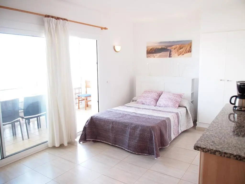 Miramar 32c