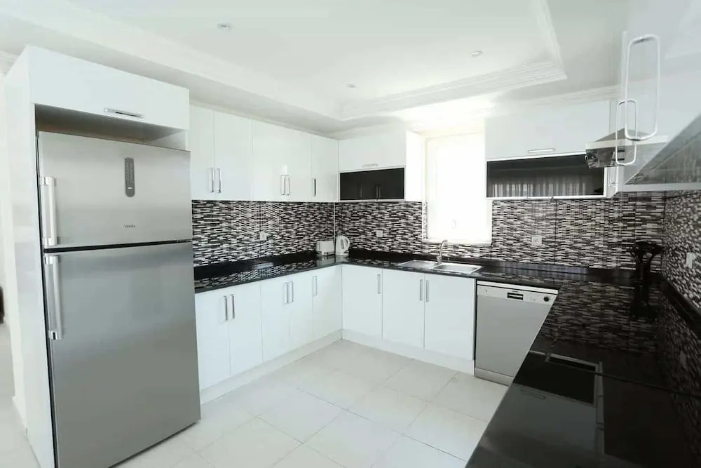 Crystal Villa 3