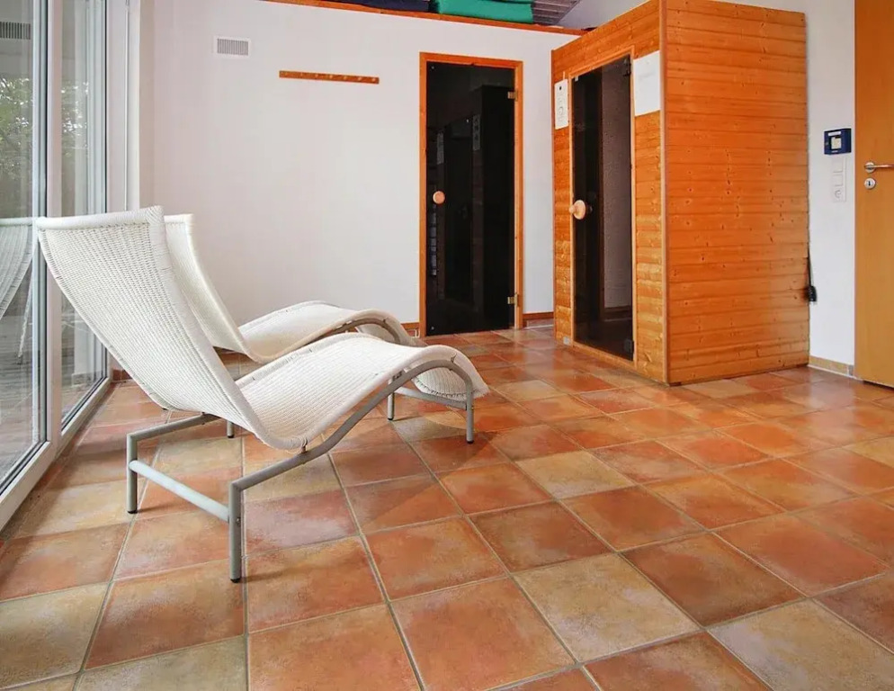 Familienfreundliches Ferienhaus mit Kamin in Babke