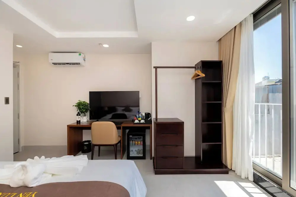 Yen Luxury Hotel