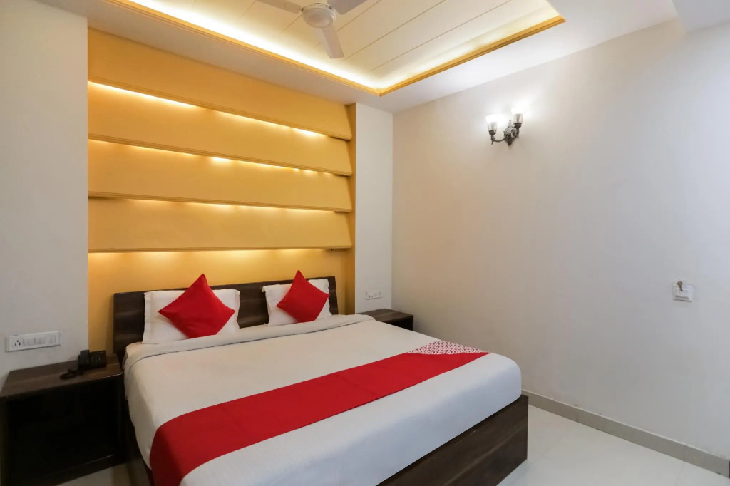 OYO 75386 Abhi Residency