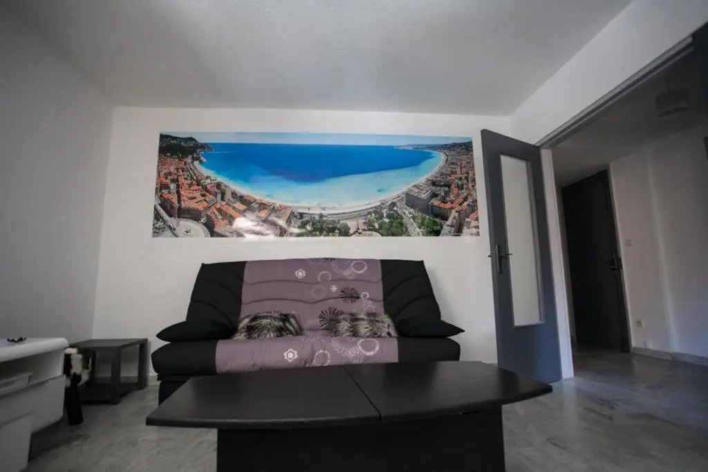 Appartement 3 pièces tout confort au centre de Nice
