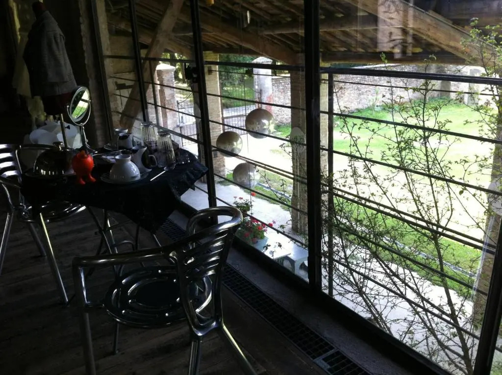 Loft Dell'artista Eclettico, Originale, Unico