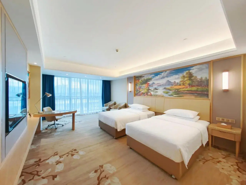 Yijia International Hotel