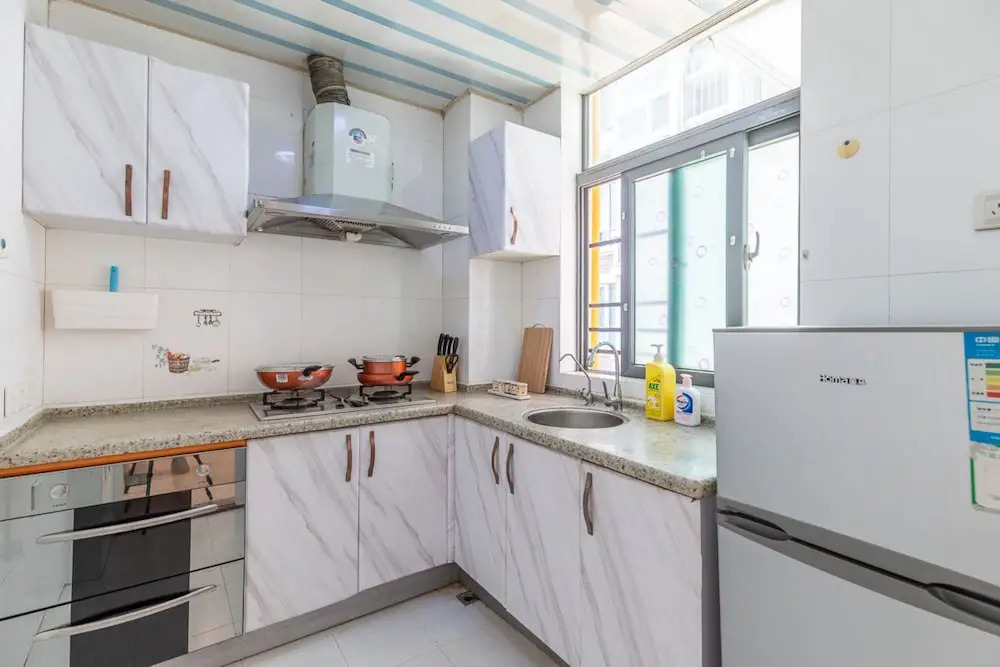 Locals Boutique Apartment Jida No.3