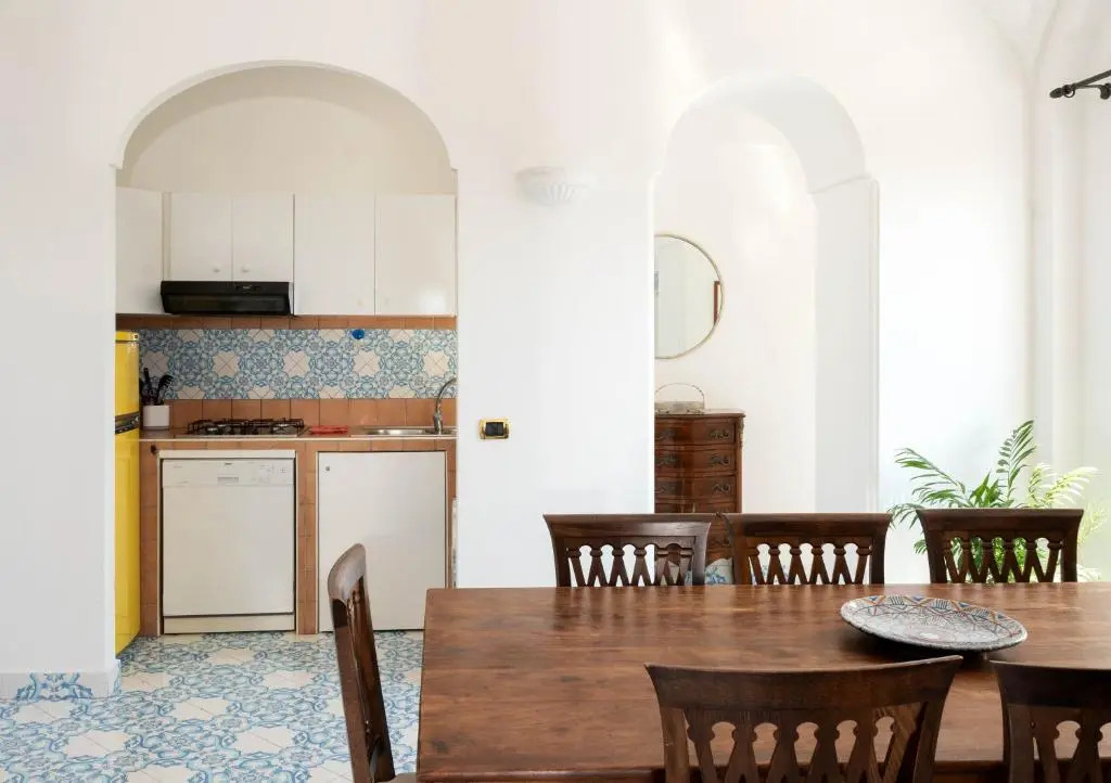 Oliveto Capri apartments