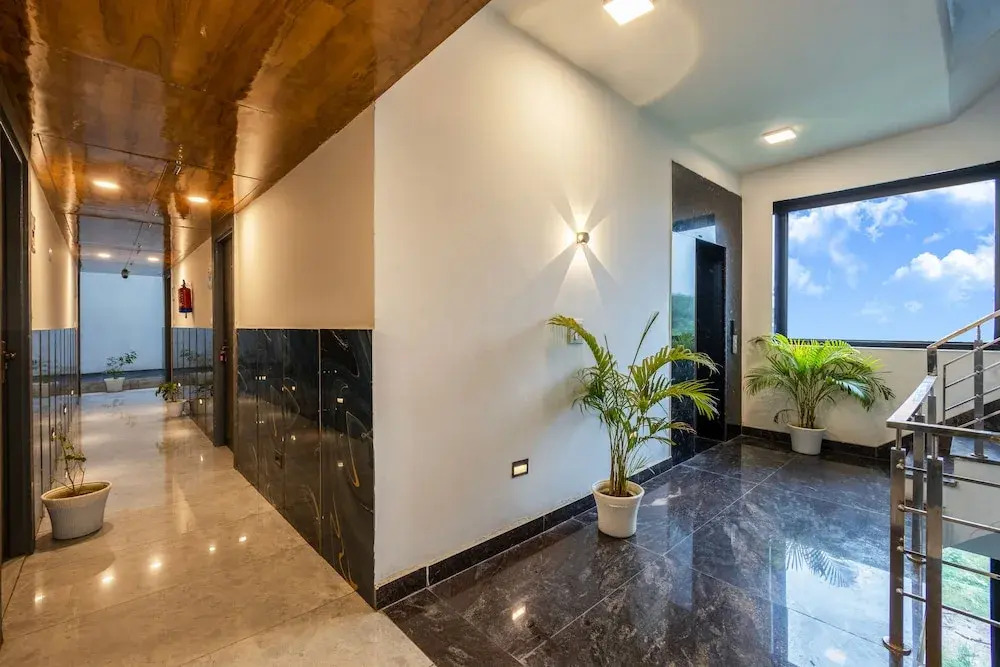 Hotel Admire Inn Sec - 104 By ASPL