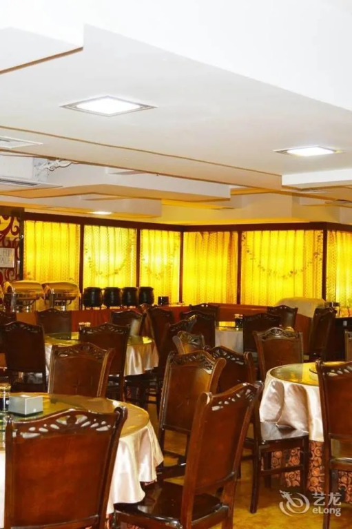 Taishun Business Hotel