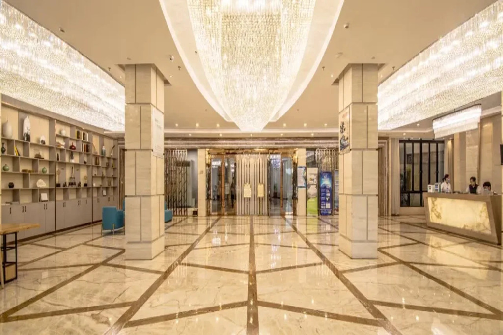 Deberlin Hotel