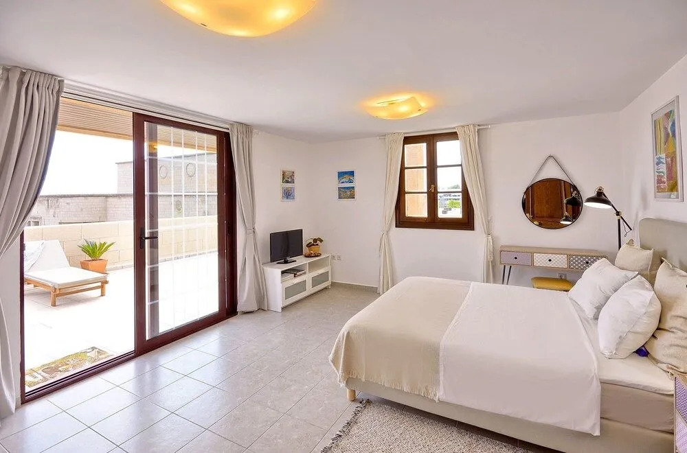 Center Penthouse