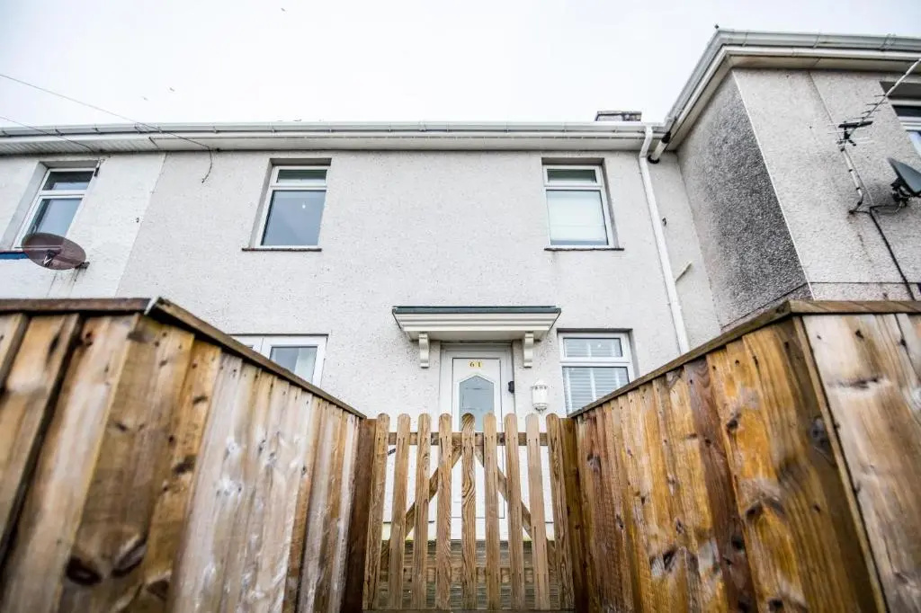Stunning 2BD Family Retreat Swansea