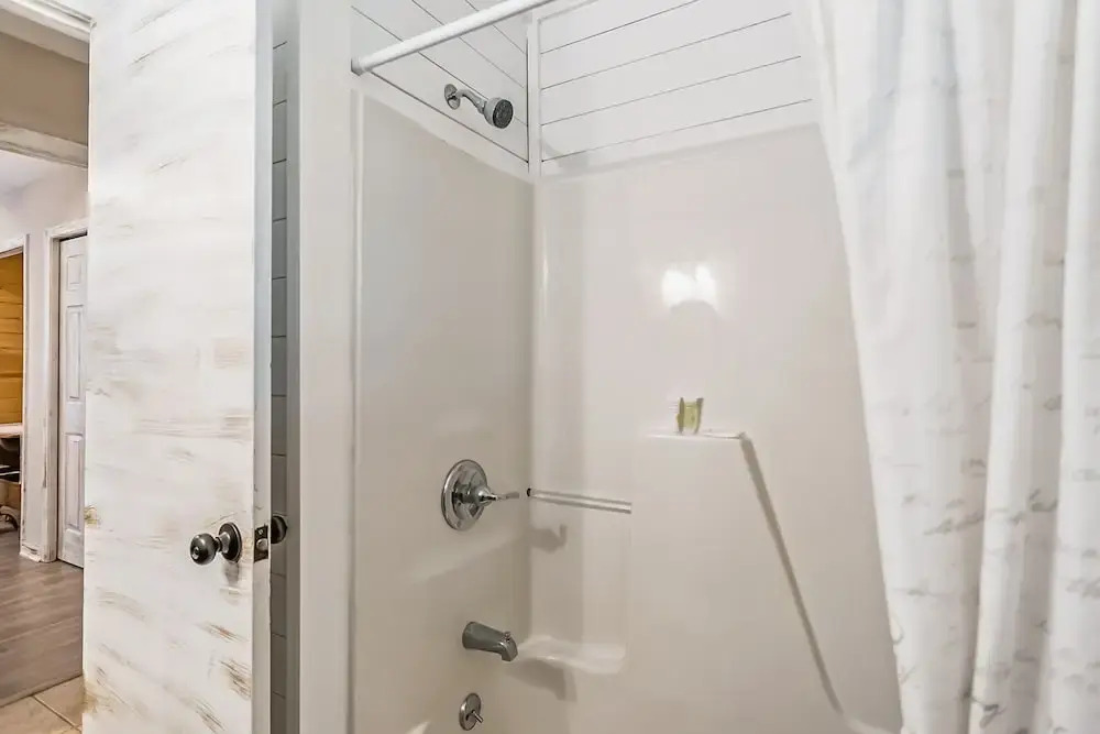 Dog-friendly Home With High-speed Wifi, Washer/dryer, Central AC, & Adult Bikes
