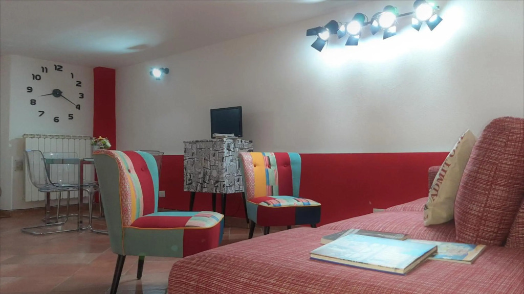 Movie Star Apartment with garden