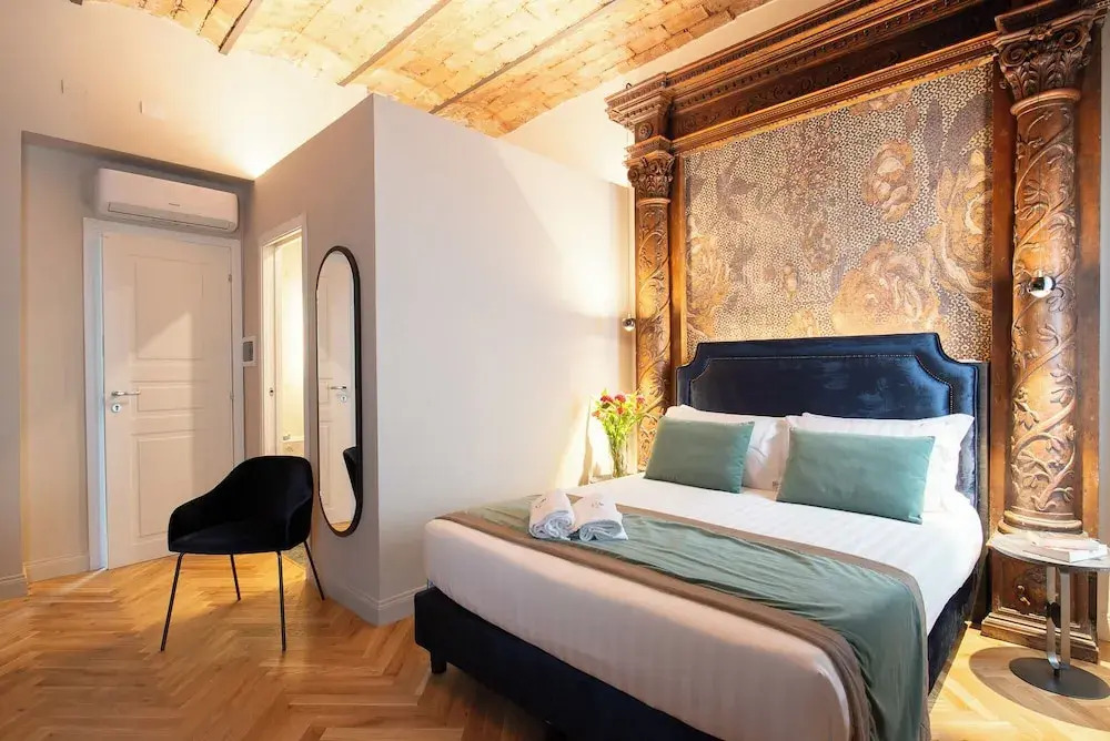 H77 Apartments - Maison DArt Collection
