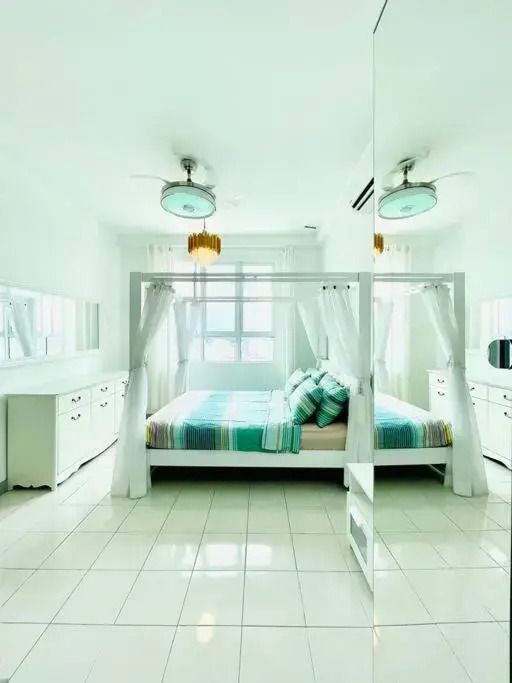 KT CITY HOMESTAY WITH 4 Bedrooms and POOL