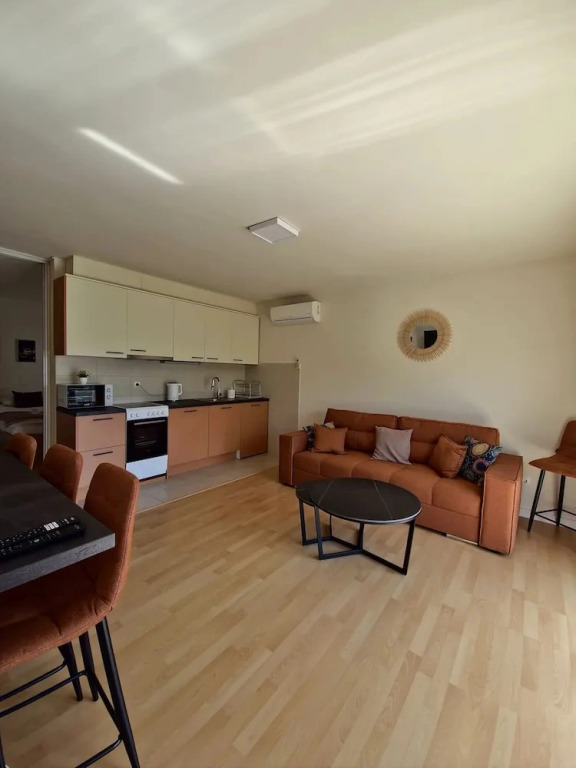 Pure Sky Apartments - with pool