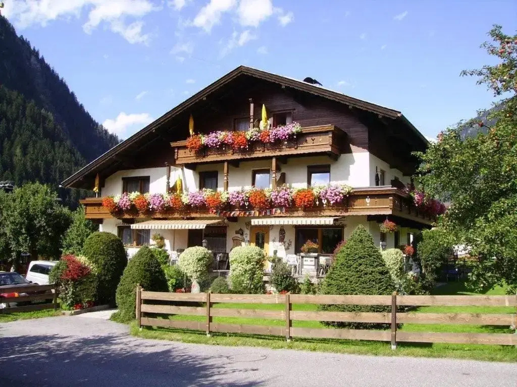 Gstehaus  Ferienhuser Martinus