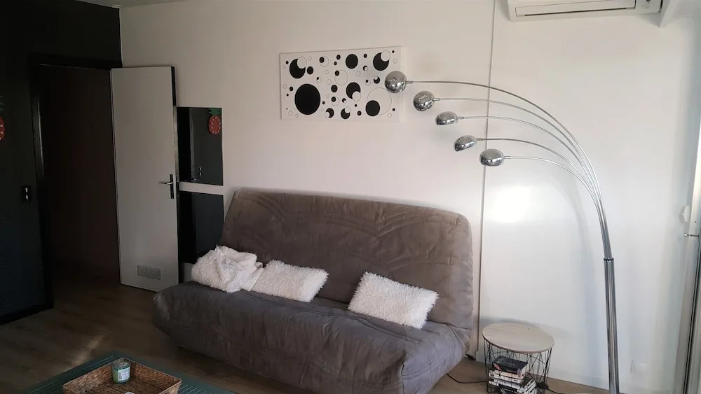 Charmant studio proche des plages