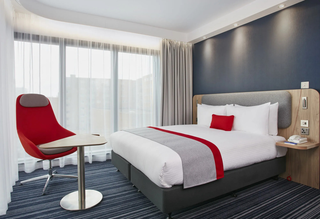 Holiday Inn Express London-Ealing by IHG