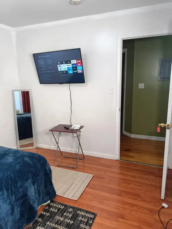 Fada Guest House - 38 Yates Ave Newark